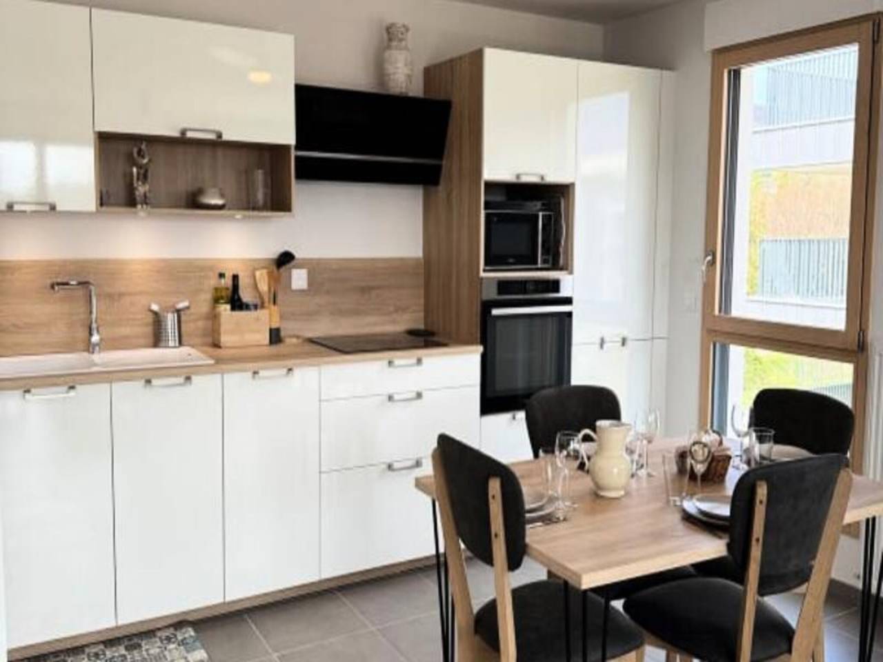 Appartement entier, Appartements pour 4 Personnes in Aix-les-Bains, Région de Chambéry