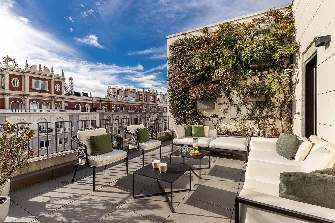 Appartamento intero, Waou Gran Via Terraces Penthouse - Corta Duración in Centro (Madrid), Madrid