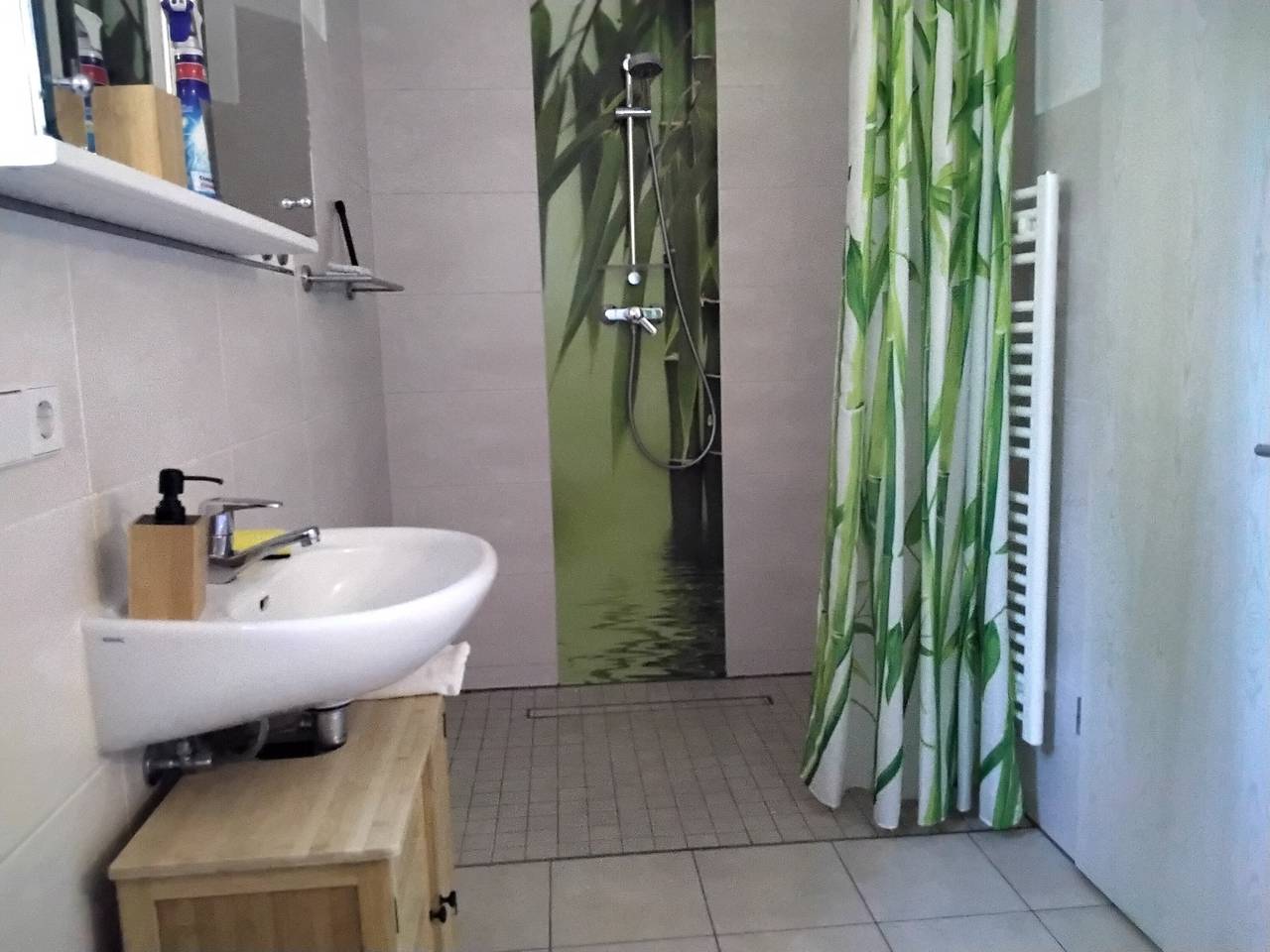 Ganze Wohnung, Apartment 'Haus Blick' mit privatem Garten und Wlan und angrenzendem Yogastudio in Wittenberg, Wittenberg (Landekris)