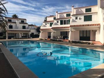 Ferienhaus in Es Mercadal, Menorcas Küste für 6 