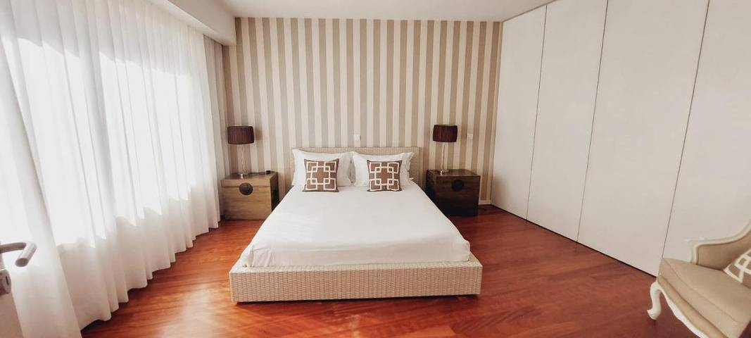 Casa rural para 6 personas, con Balcón y Terraza además de Jardín y Vistas en Esposende