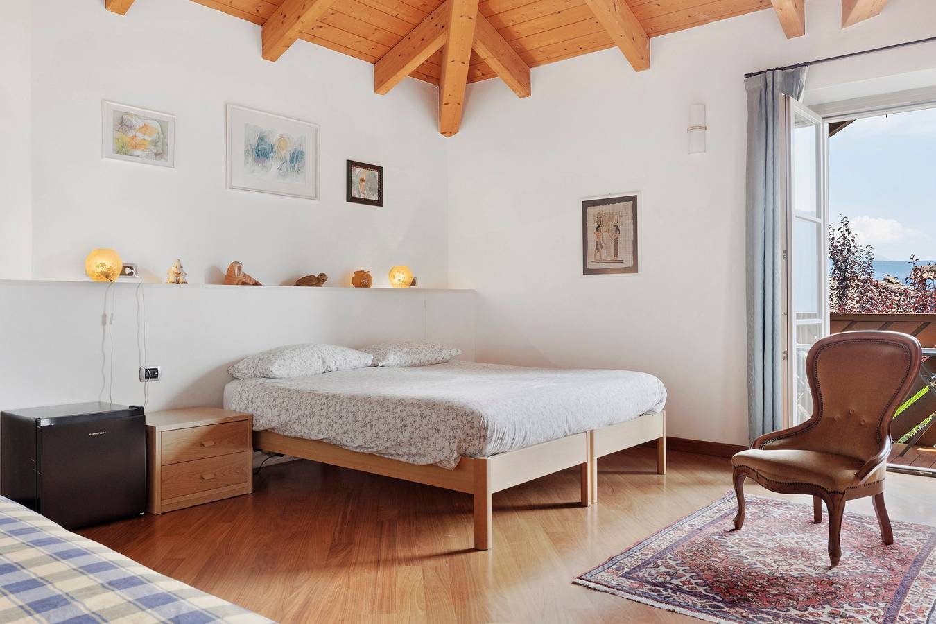 Camera Viola con vista montagna, giardino in comune e Wi-Fi in Bivedo-Larido-Marazzone, Bleggio Superiore
