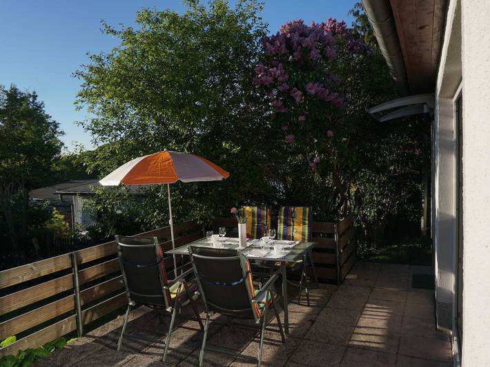 Ferienhaus für 4 Personen, mit Terrasse und Garten in Binz - 2