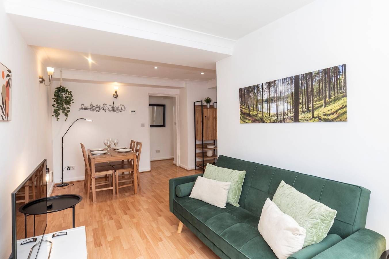 Ganze Wohnung, Central Twickenham 1 Bed Flat Near River & Station - Pass the Keys in Richmond an der Themse, London