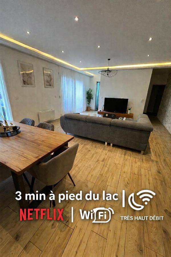 Gîte pour 5 personnes, avec vue ainsi que jardin et terrasse, animaux acceptés à Tresserve