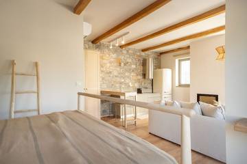 Villa for 3 People in Lesbos, Photo 3