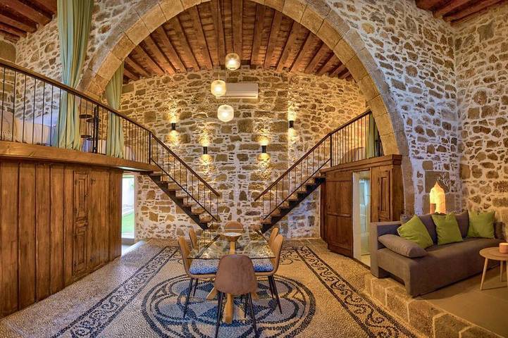 Ferienhaus für 6 Personen, mit Balkon und Garten in Archangelos