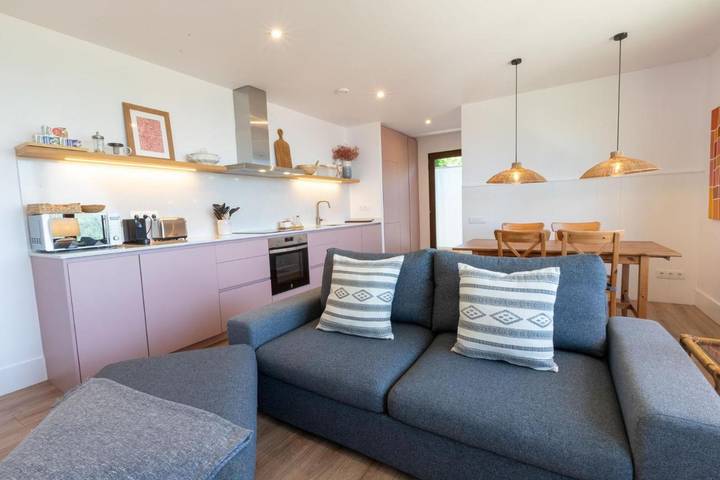 Chalet para 6 personas, con jardín además de piscina y vistas en Osona - 2