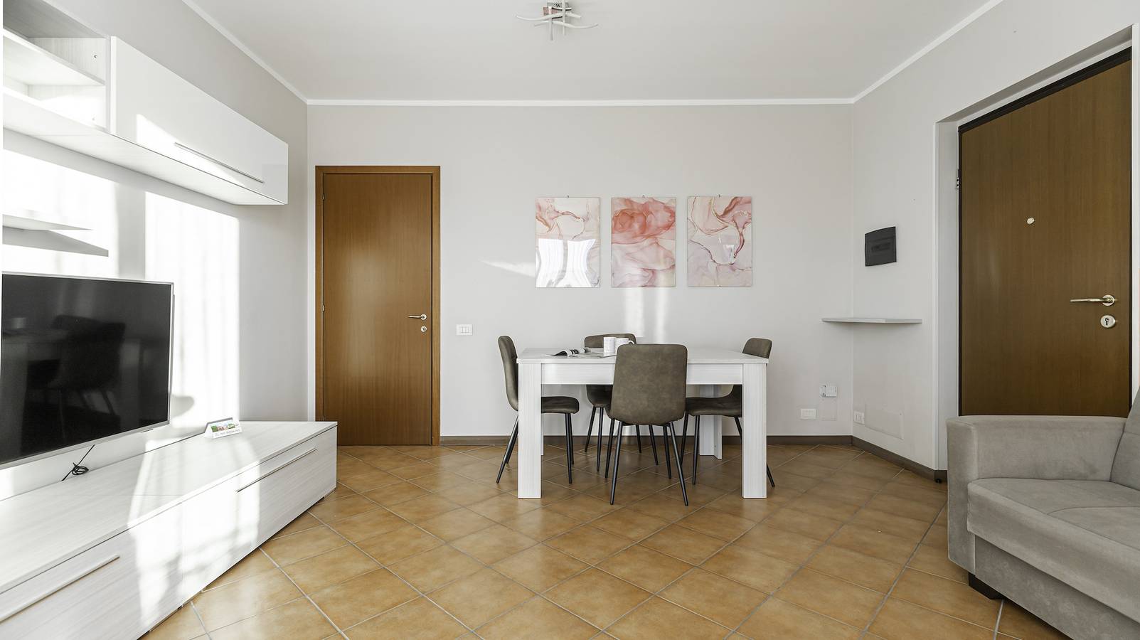 Appartamento intero, Piazza Alboreto, 72 - Rozzano in Rozzano, Provincia di Milano