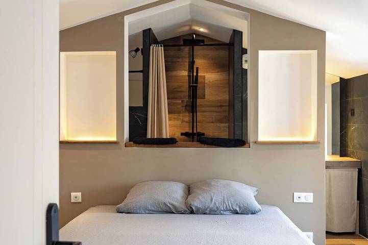 Location de vacances pour 8 personnes, avec jardin à Sainte-Anastasie - 4