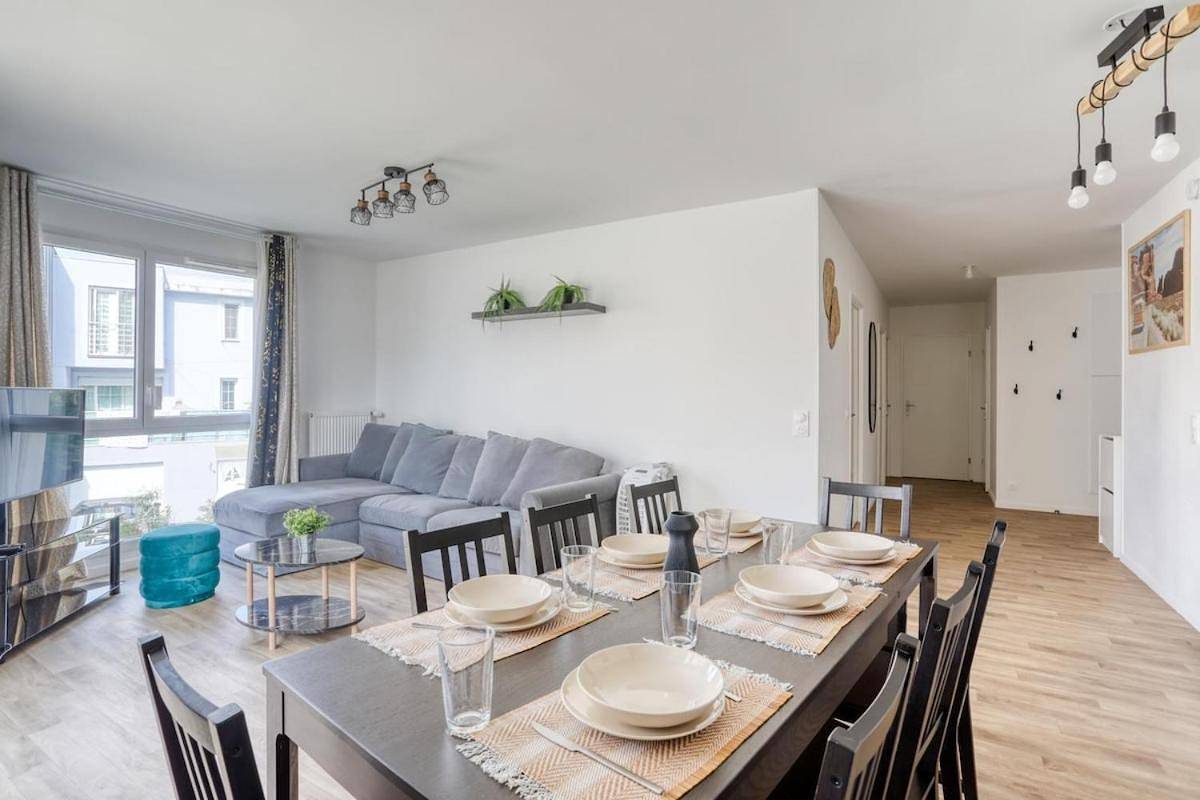 Appartement entier, Classic - Paris, Disneyland, Villepinte Expo, Cdg in Sevran, Seine-Saint-Denis