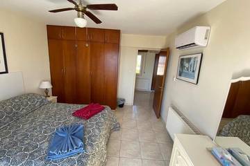 Villa for 5 People in Paphos, South Cyprus, Photo 1