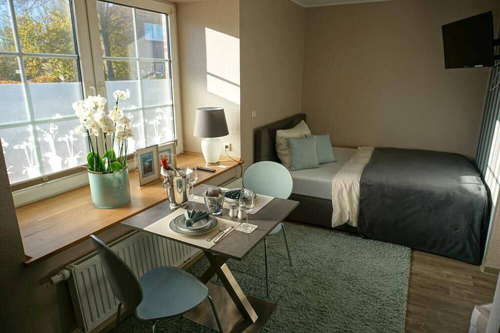 Ganze Wohnung, Hübsche Erdgeschosswohnung Burghaus 1 für 2 Personen in Grimersum, Krummhörn