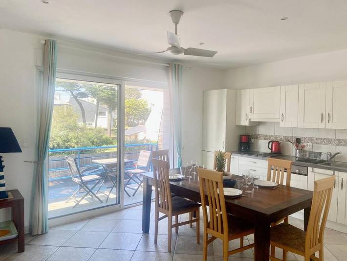 Gîte pour 4 personnes, avec balcon dans Plage Saint-Colomban - 3