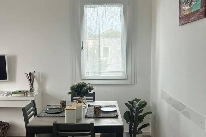 Geheel appartement, A stone's throw from downtown Ravenna and Mirabilandia in Ravenna, Provincie Ravenna