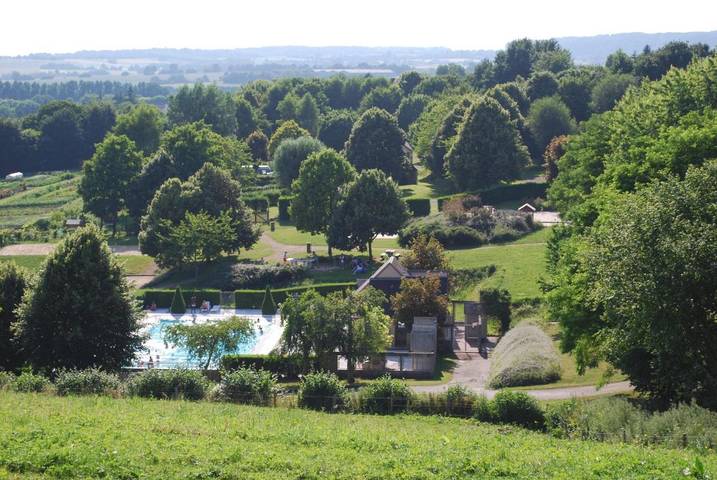 Location de vacances pour 6 personnes, avec jardin ainsi que piscine et vue à Bellême - 4