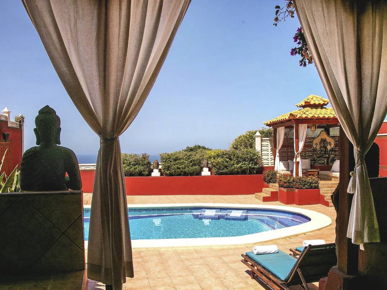 Villa im thailändischen Stil "Zen" mit beheiztem Pool in Las Nieves, Adeje