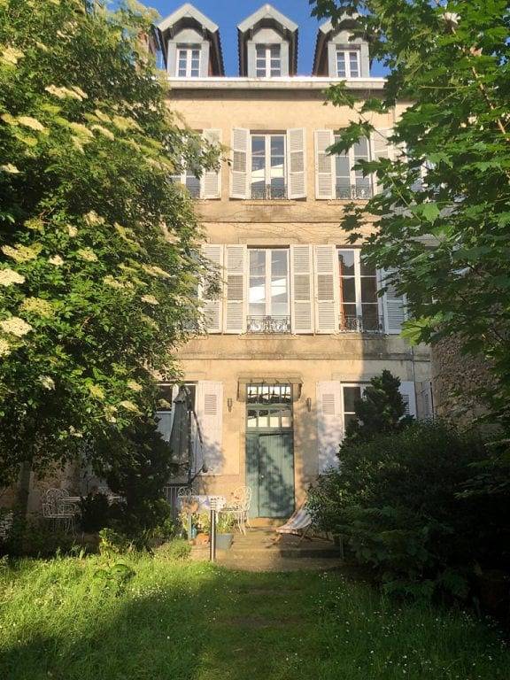 Maison et Table d'hôtes Le Jardin des Lys - Chambre double in Saint-Léonard-de-Noblat, Région de Limoges