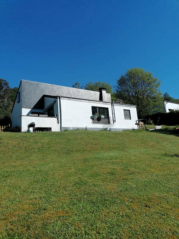 Cottage pour 6 personnes, avec jardin et terrasse à Poupehan