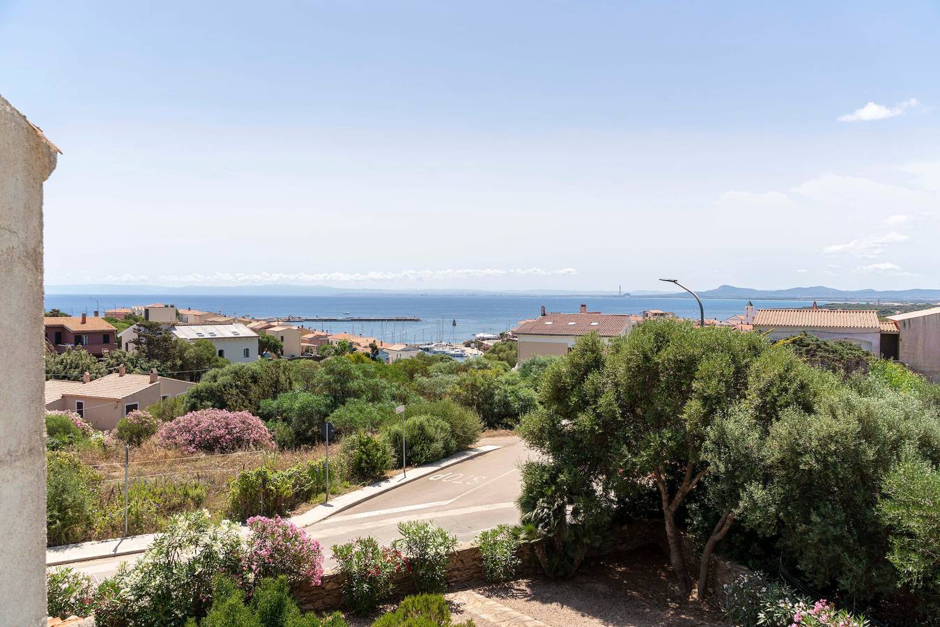 Ganze Wohnung, Appartement "Stintino Sea Front Apartments B" mit Meerblick, Balkon und gemeinsamem Garten in Stintino, Nurra