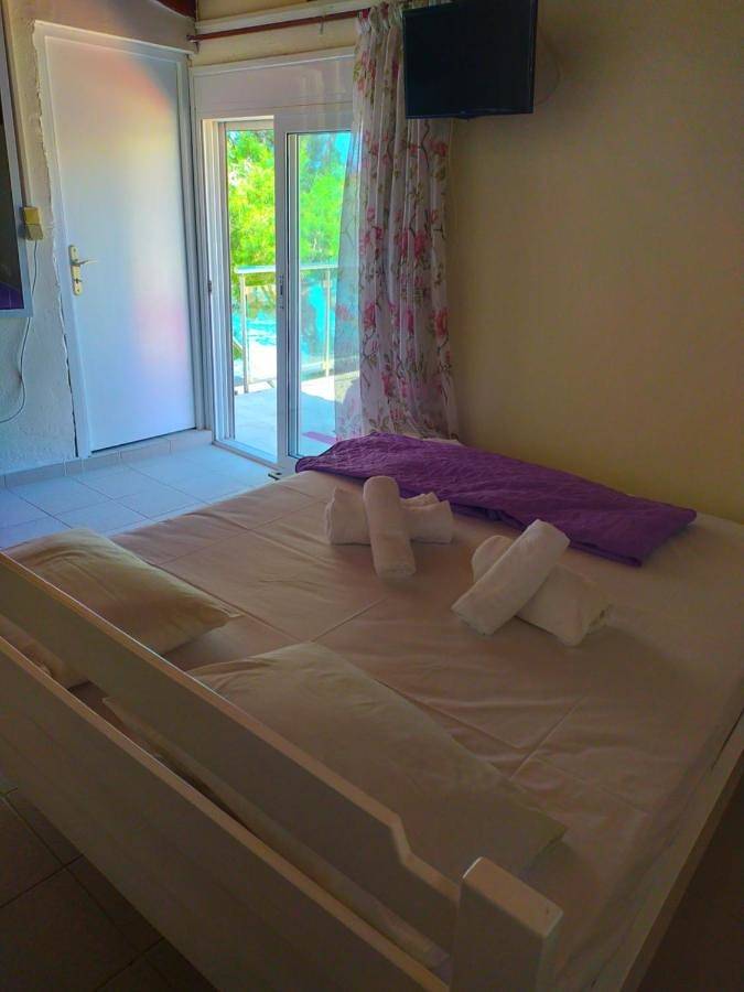 Location de vacances pour 2 personnes, avec balcon et vue dans Matala - 2