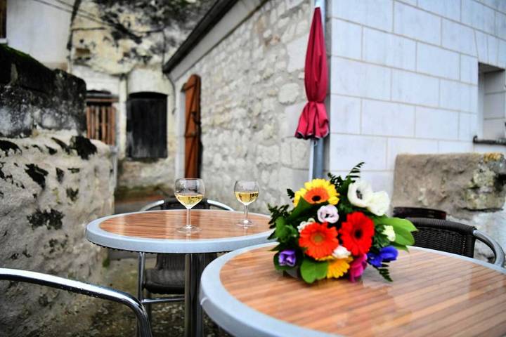 Gîte pour 2 personnes, avec vue et terrasse à Bourré - 3