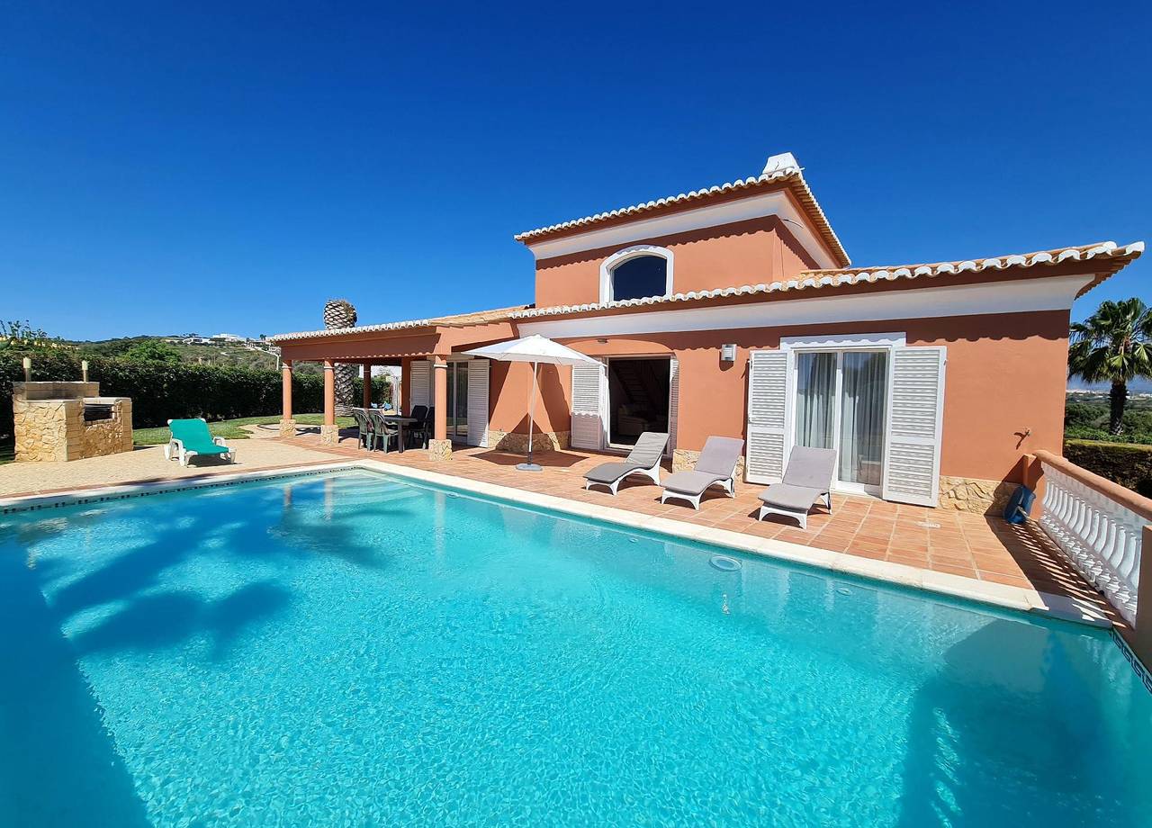 Ferienvilla mit Pool, Garten und Kinderspielplatz in Lagos, Faro Distrikt
