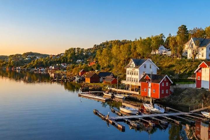 Ferienhaus für 11 Personen, mit Balkon und Terrasse sowie Whirlpool und Garten in Lindås
