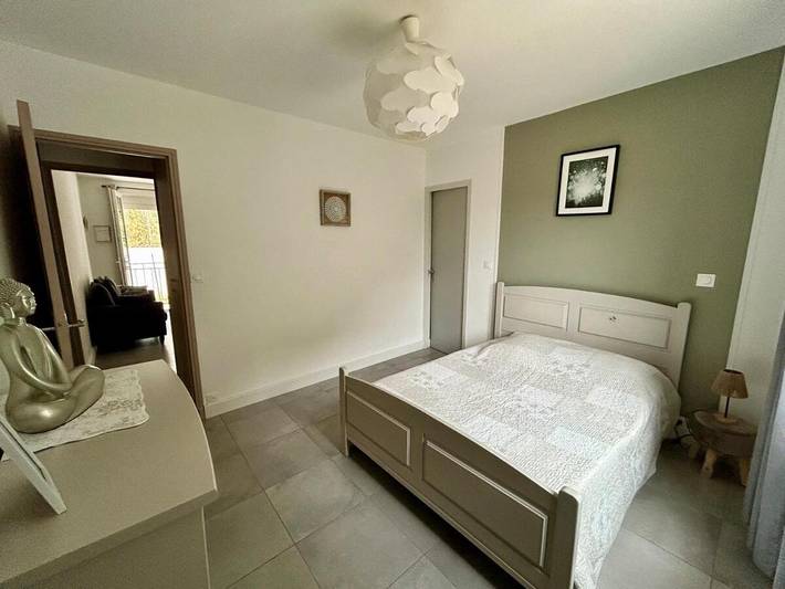 Gîte pour 2 personnes, avec terrasse à Montfaucon (France)