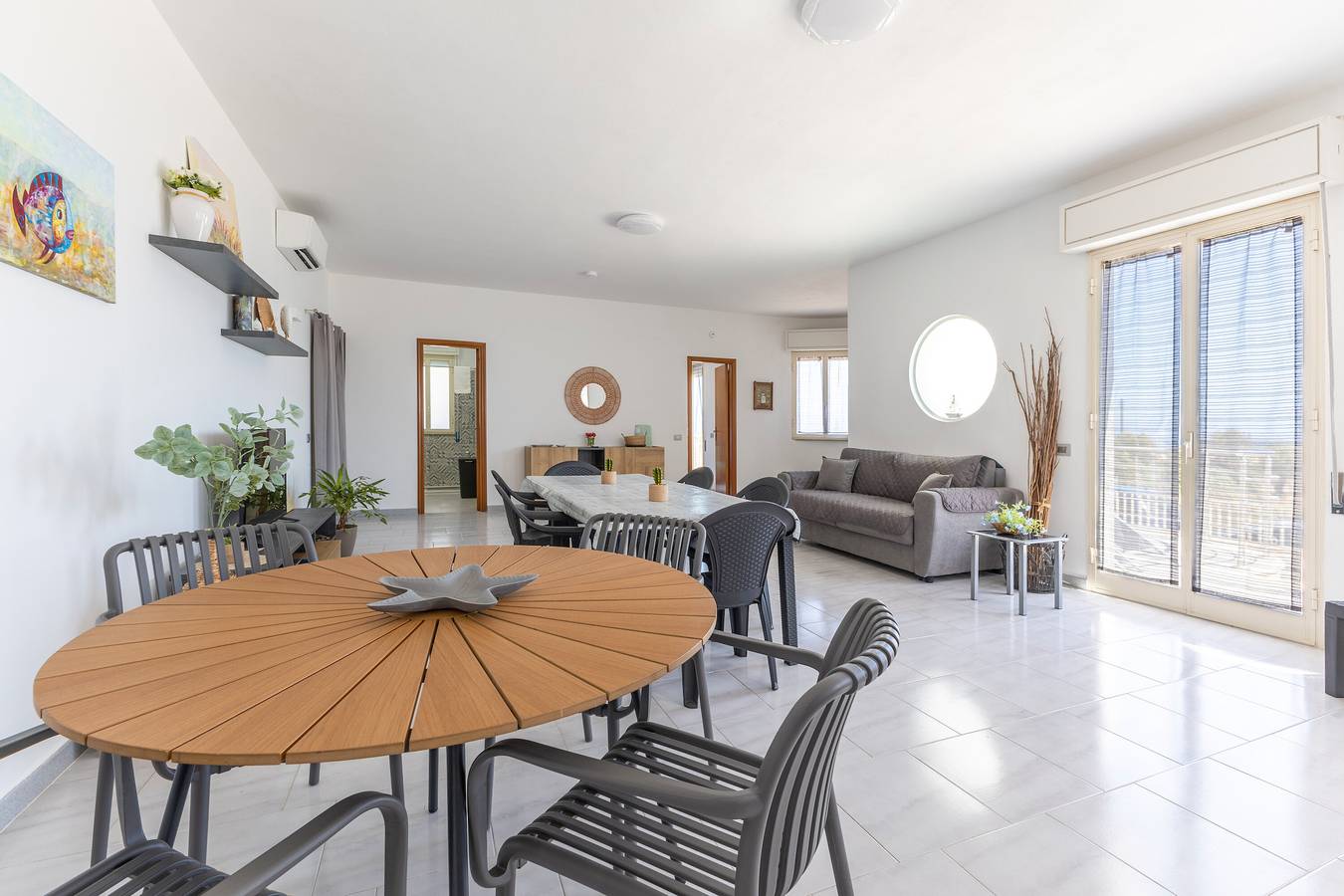 Villa 'Primavera' con vista mare, terrazza privata e aria condizionata in Marina di Modica, Modica