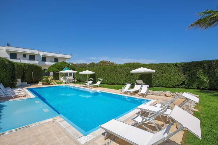 B&b per 7 persone, con idromassaggio e piscina, con animali domestici a Melendugno