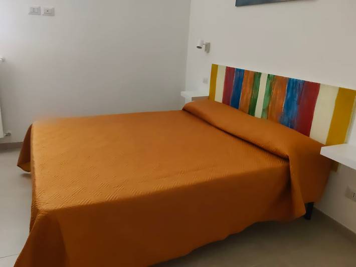 Appartamento intero, Appartamento 'Holiday' con Wi-Fi e aria condizionata in Pomarico, Piana del Metaponto