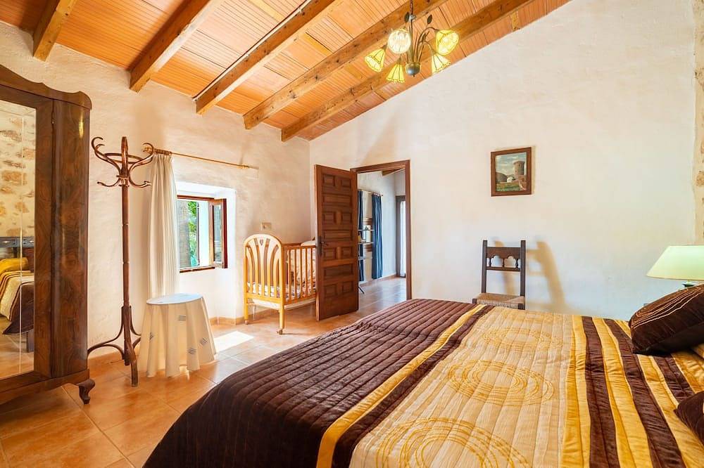 Can Felip by Interhome in Cala Llombards, Santanyí