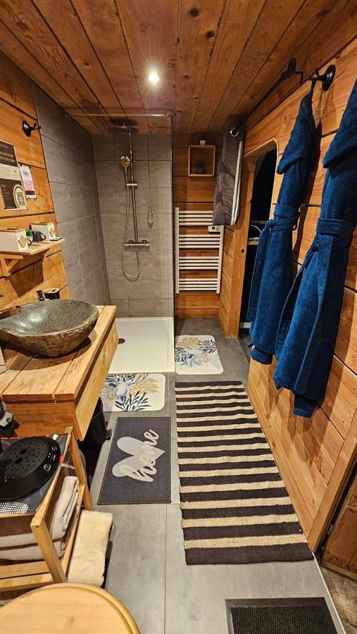 Chambre d’hôte pour 2 personnes, avec terrasse ainsi que sauna et vue en Ardèche - 4