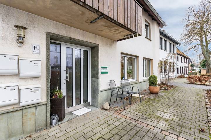 Hel lejlighed, Holiday Apartment 'Am Kirchplatz' with Private Terrace and Wi-Fi in Bad Wünnenberg, Nordrhein-Westfalen
