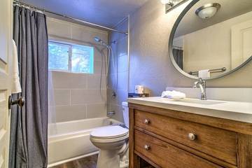 Cabin for 6 Guests in El Dorado County, Picture 1