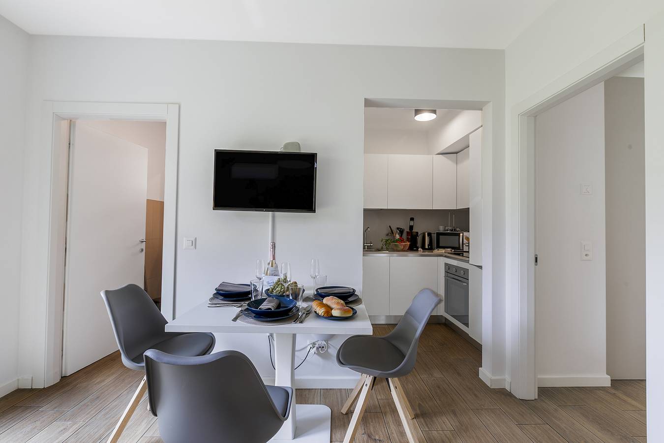 Entire apartment, Modern Viganello- San Salvatore apartment in Lugano, Lake Lugano