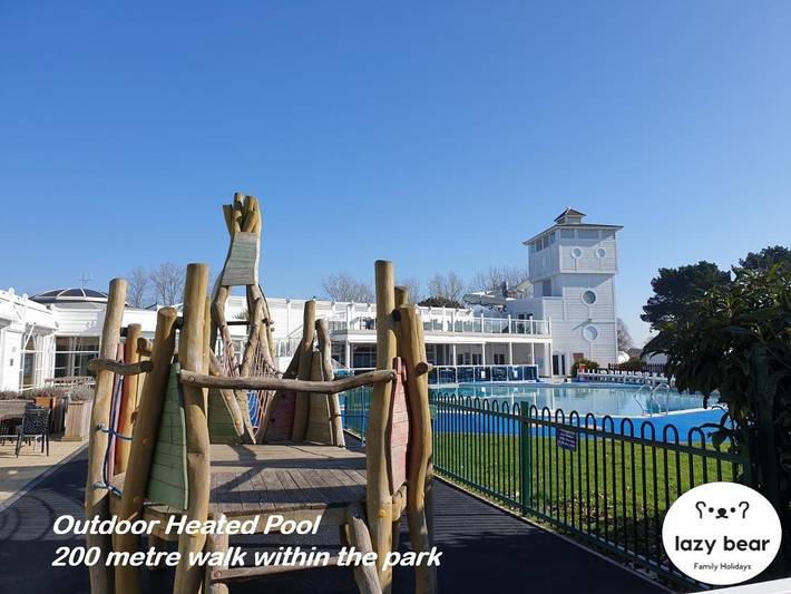 Holiday rental for 8 people, with Balcony/Terrace and Garden in Poole