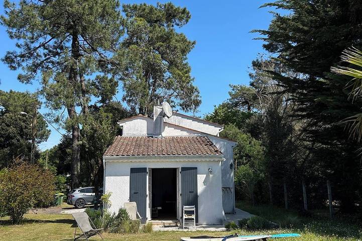 Location de vacances pour 5 personnes, avec jardin dans Vert Bois