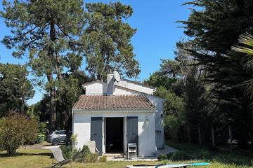 Gîte pour 5 personnes, avec jardin dans Vert Bois