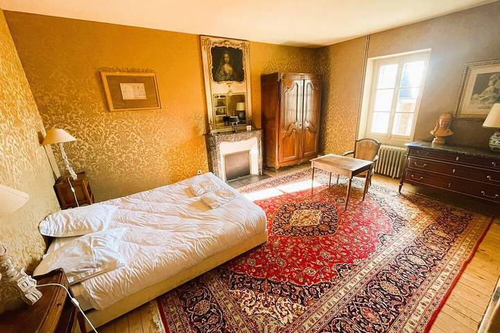 Location de vacances pour 22 personnes, avec jardin et terrasse dans Bagneux (Indre) - 2