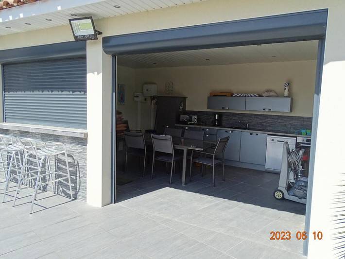 Location de vacances pour 8 personnes, avec jardin et piscine, adapté aux familles à Tourbes - 2