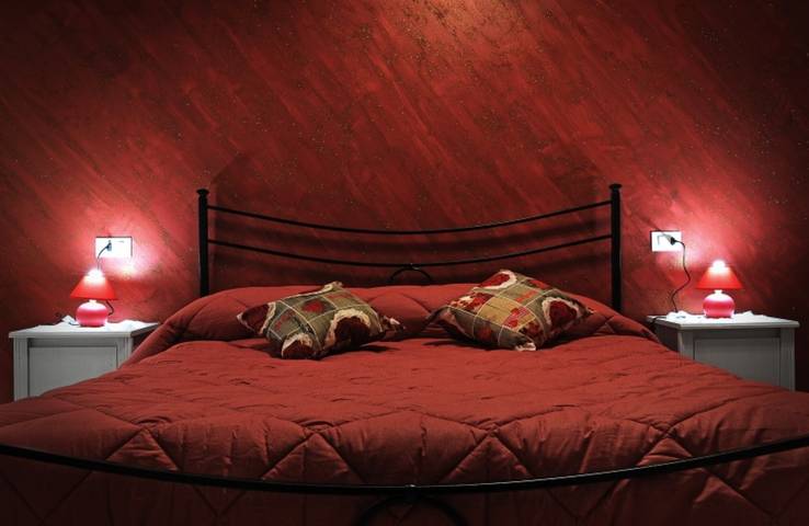 Room 'Love' with Shared Garden, Wi-Fi and Air Conditioning in Rome, Rome Province