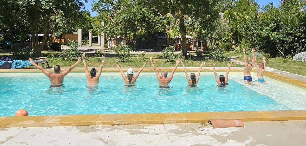 Gîte pour 10 personnes, avec piscine et terrasse ainsi que jardin et sauna à Saint-Félix-Lauragais - 2