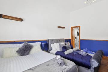 Holiday Rental for 8 People in Ashford, Kent, Photo 4