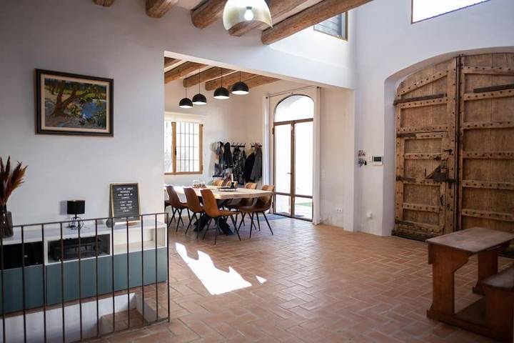 Chalet para 10 personas, con Balcón y Jacuzzi además de Terraza y Jardín en Alt Empordà - 3