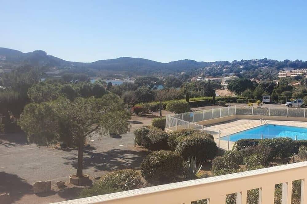 Ganze Wohnung, Studio cabine dans résidence avec piscine in Agay, Saint-Raphaël