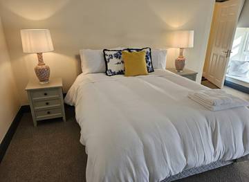 Holiday Rental for 6 People in County Tipperary, Photo 1