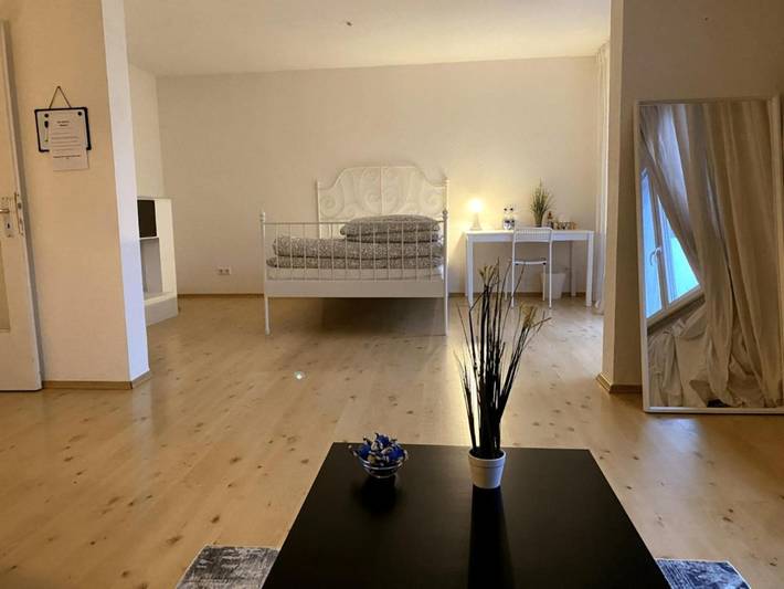 Maison d’hôte pour 2 personnes, avec balcon à Hanovre