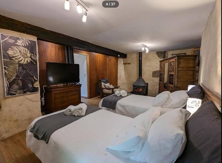 Location de vacances pour 7 personnes, avec jardin, adapté aux familles à Saint-Quentin-sur-Charente - 4